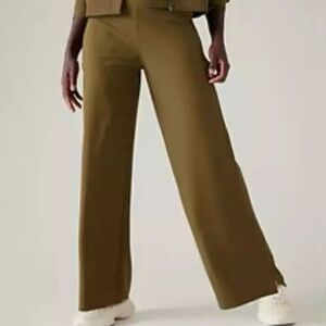 Athleta Cosmic Wide-Leg Pants Olive Green - 8 Petite